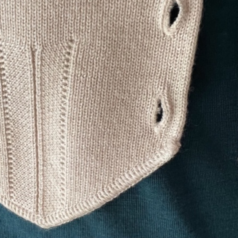 DKNY - wool vest. size P - Small - Picture 5 of 5